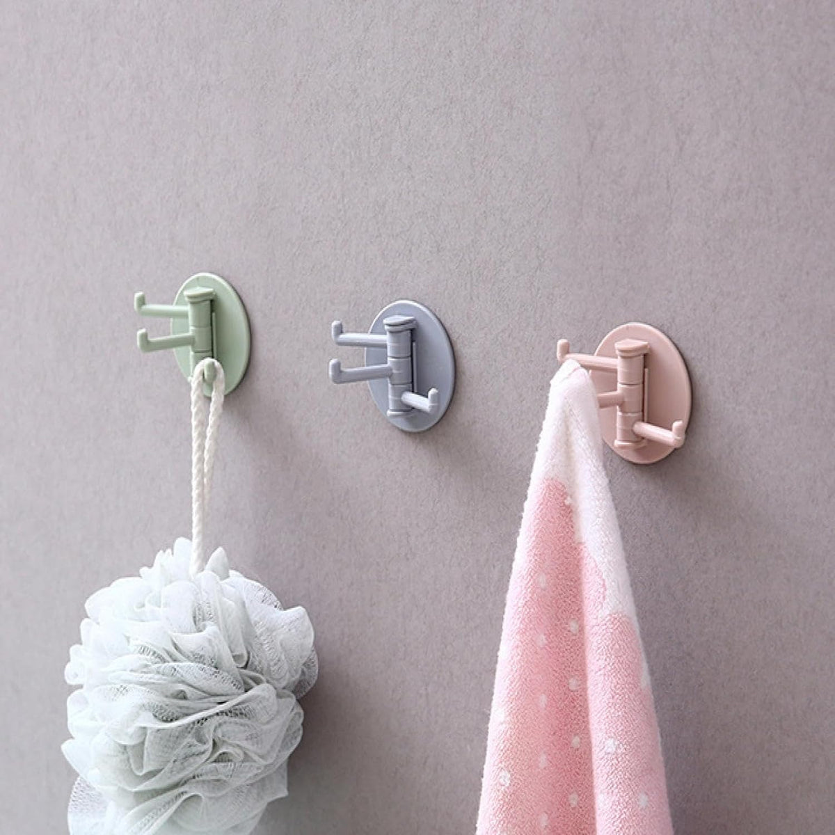 Punch-Free Sticky Hook – 3-Hook Rotating Organizer | GlimmerHome