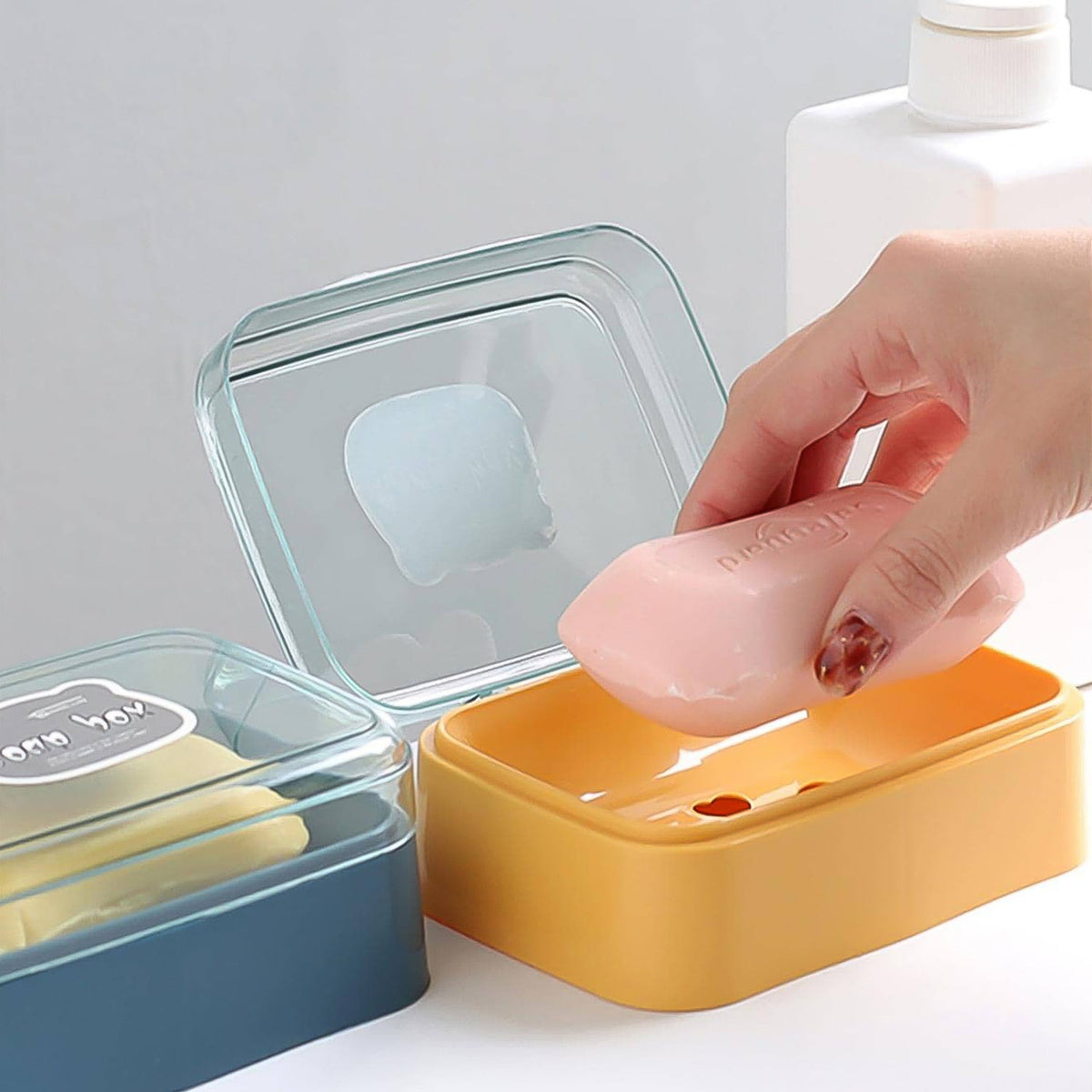 Self-Draining Soap Dish – Portable & Leakproof | VelvetBubbles