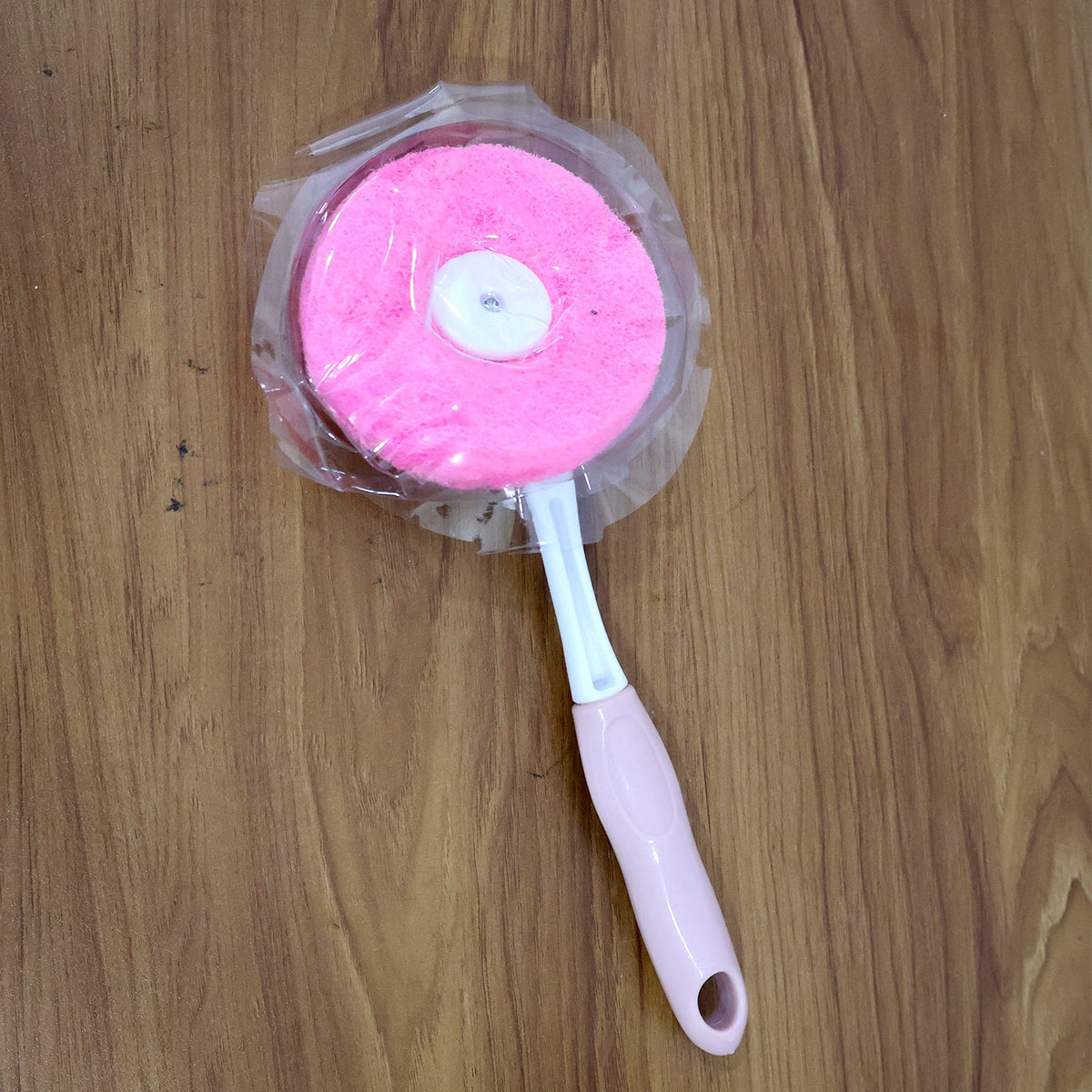 Kitchen Dish Scrubber Brush – Long Handle with Soft Sponge