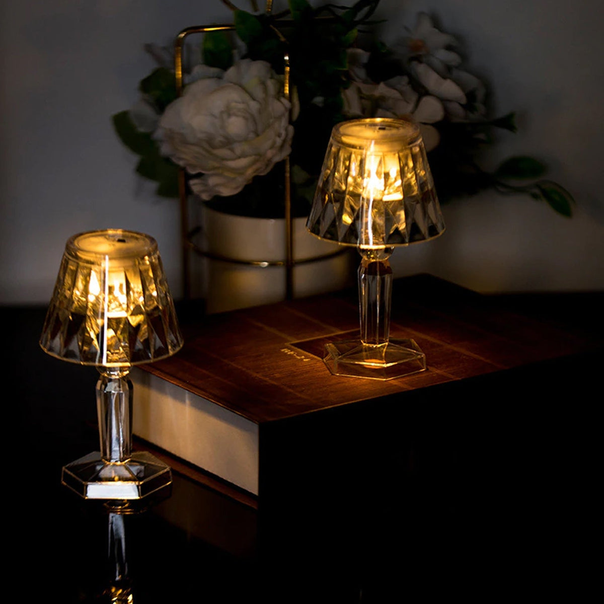 Crystal Table Lamp – Transparent Mini LED Reflection Light | Styleva