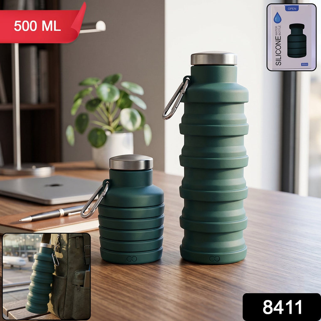 Foldable water bottle in retail packaging