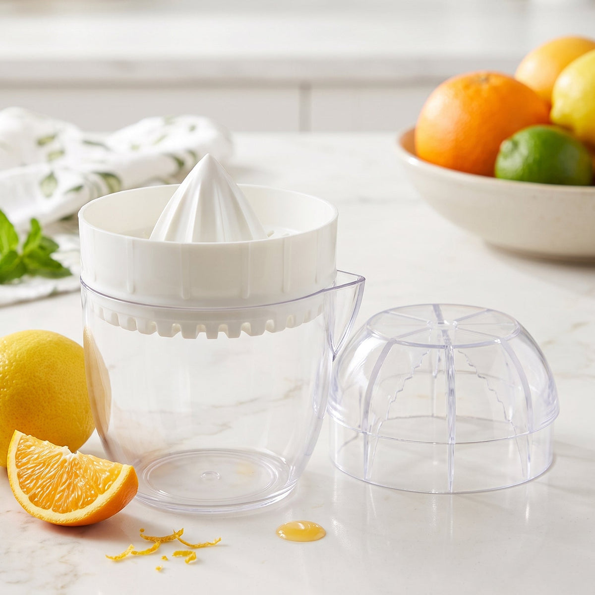 OwlCart QuickFix – Plastic Mini Manual Citrus Lemon Orange Squeezer with Cup (1 Pc)