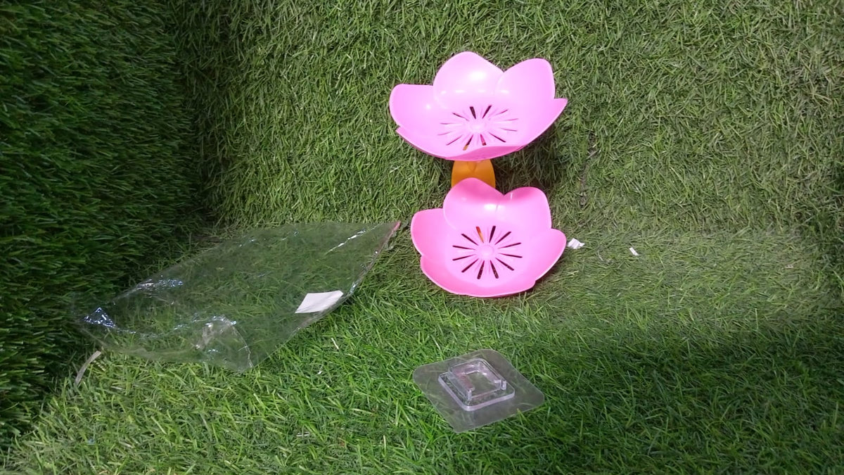 Self-Draining Soap Dish – Flower Design Bathroom Holder | VelvetBubbles