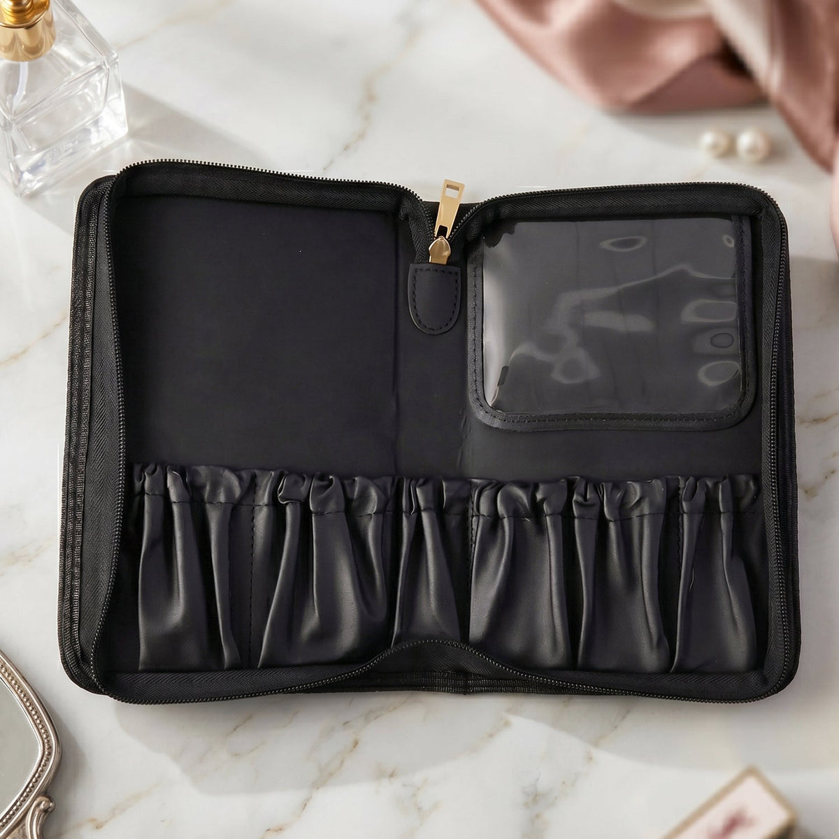 Makeup Organizer Bag – Elegant & Travel-Friendly Design
